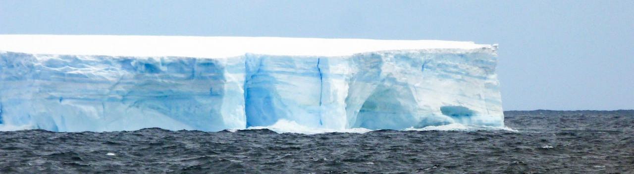 Самый крупный на планете айсберг А23а оказался под угрозой разрушения 