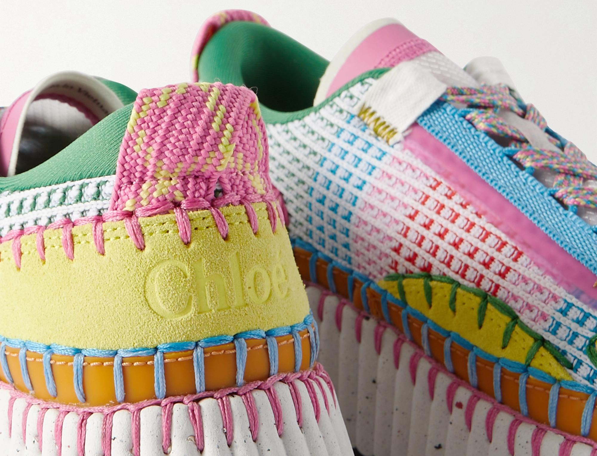 Chloé выпустил экологичные кроссовки на 40% из вторсырья и растительных материалов