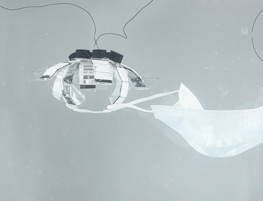 Немецкие робототехники разработали робота-медузу для уборки мусора в Мировом океане 