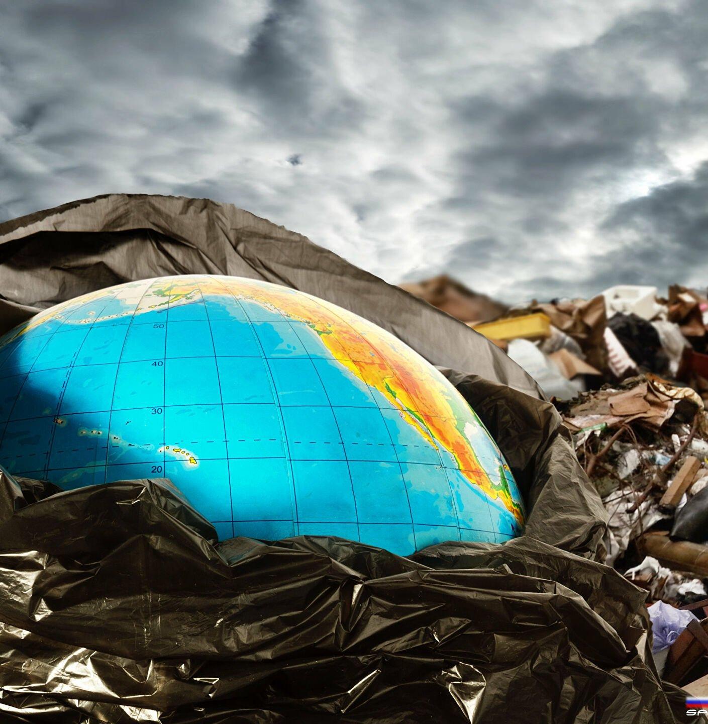 Фотограф воссоздает работы голландских мастеров из пластиковых отходов
