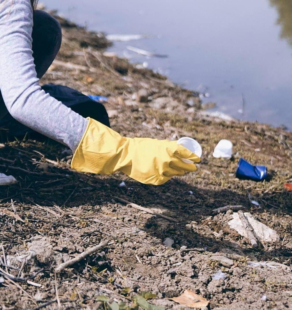 С апреля красноярские активисты очистили более 500 километров берега от мусора 